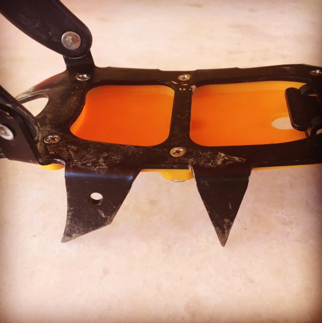 RockEmpira_MachkiCrampon_03