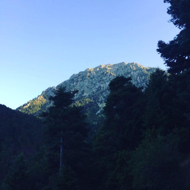 Mount_Pentelia_Dourdouvana_04