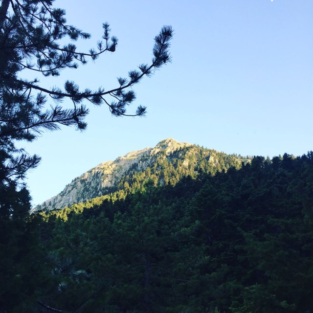 Mount_Pentelia_Dourdouvana_10