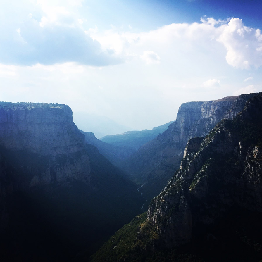 Mount_Tymfi_(Pindos)_Thru-Hike_Part_01_Kapesovo_Mezaria_Gorge_Vikos_Canyon_Mikro-Papingo_0605