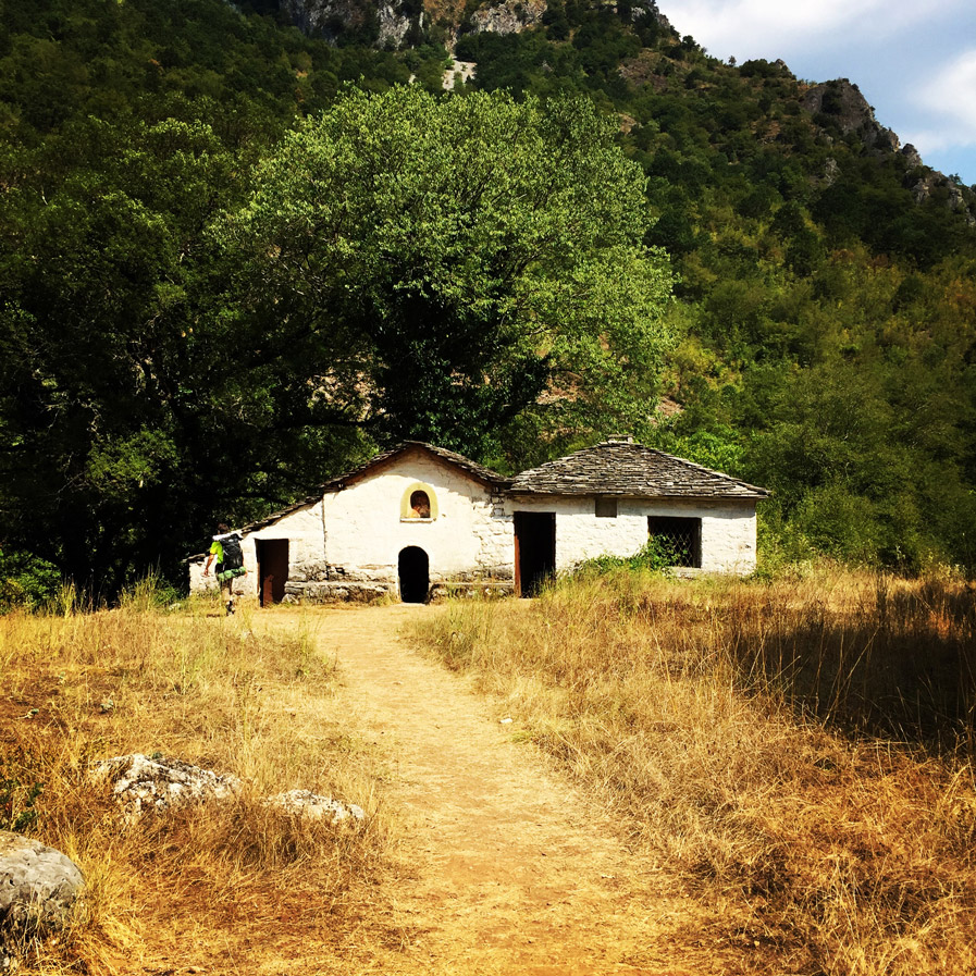 Mount_Tymfi_(Pindos)_Thru-Hike_Part_01_Kapesovo_Mezaria_Gorge_Vikos_Canyon_Mikro-Papingo_0637
