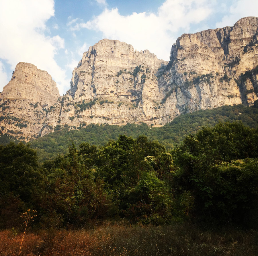 Mount_Tymfi_(Pindos)_Thru-Hike_Part_01_Kapesovo_Mezaria_Gorge_Vikos_Canyon_Mikro-Papingo_0643