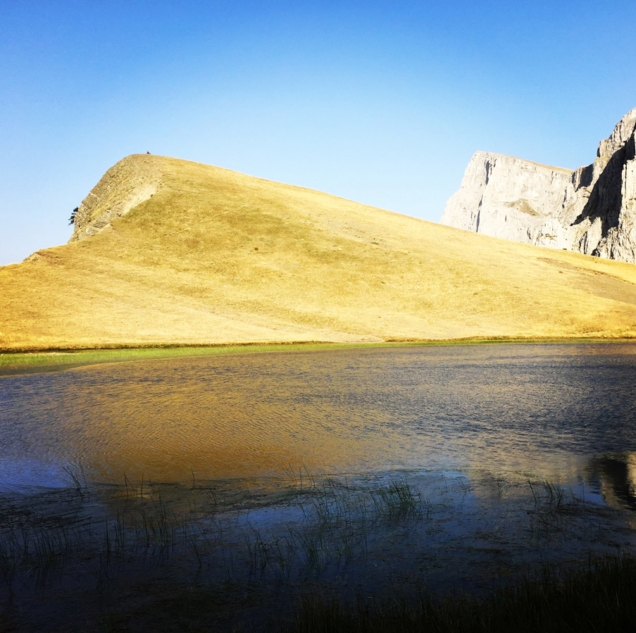 Mount_Tymfi_(Pindos)_Thru-Hike_Part_03_Dragonlake_Drakolimni_0700