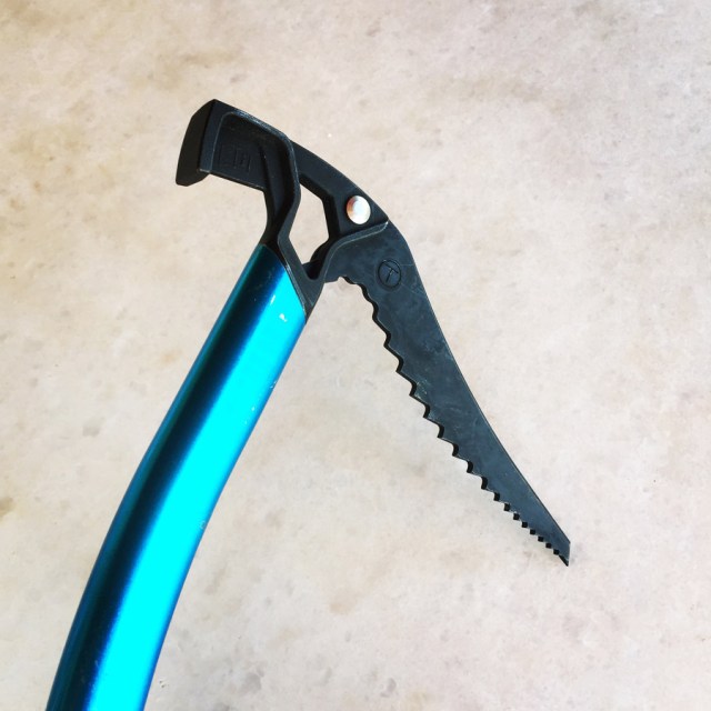 Salewa_IceAxe_TecX_Hammer_Review_1787