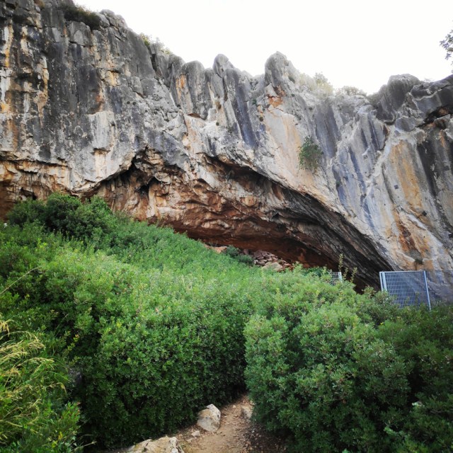 Climbing_Franchthi_Caves_Ermionida_Argolis_142033_078