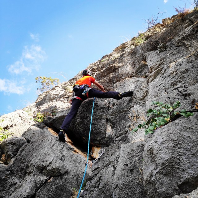 Climbing_Franchthi_Caves_Ermionida_Argolis_152241_775