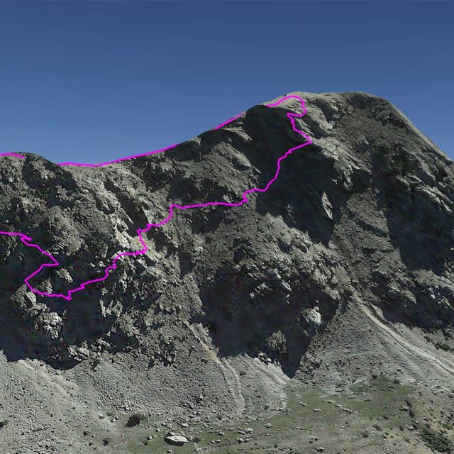 Aremisio_North_Face_Trad_Climbing_3D_02