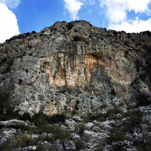 Climbing_Fyli_Pano_Alogopetra_2750