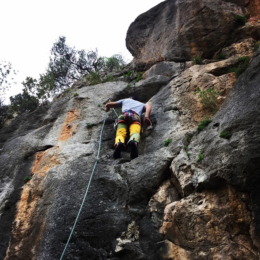 Climbing_Katafyki_Ermioni_Argolis_2302