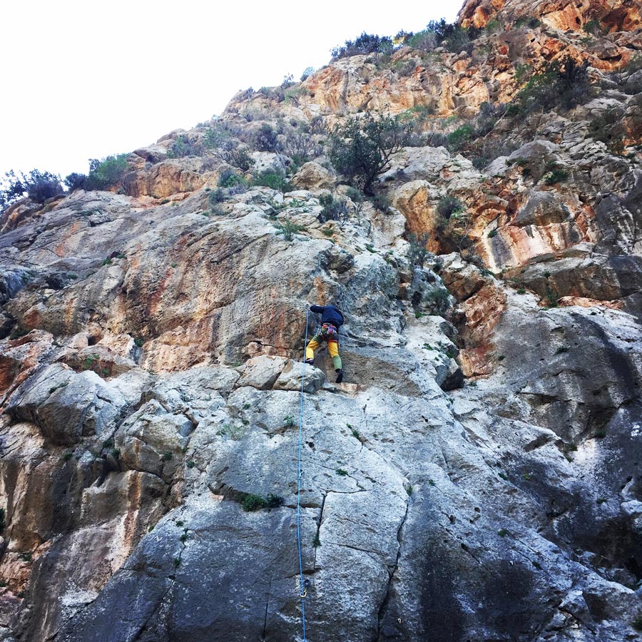 Climbing_Katafyki_Ermioni_Argolis_2308