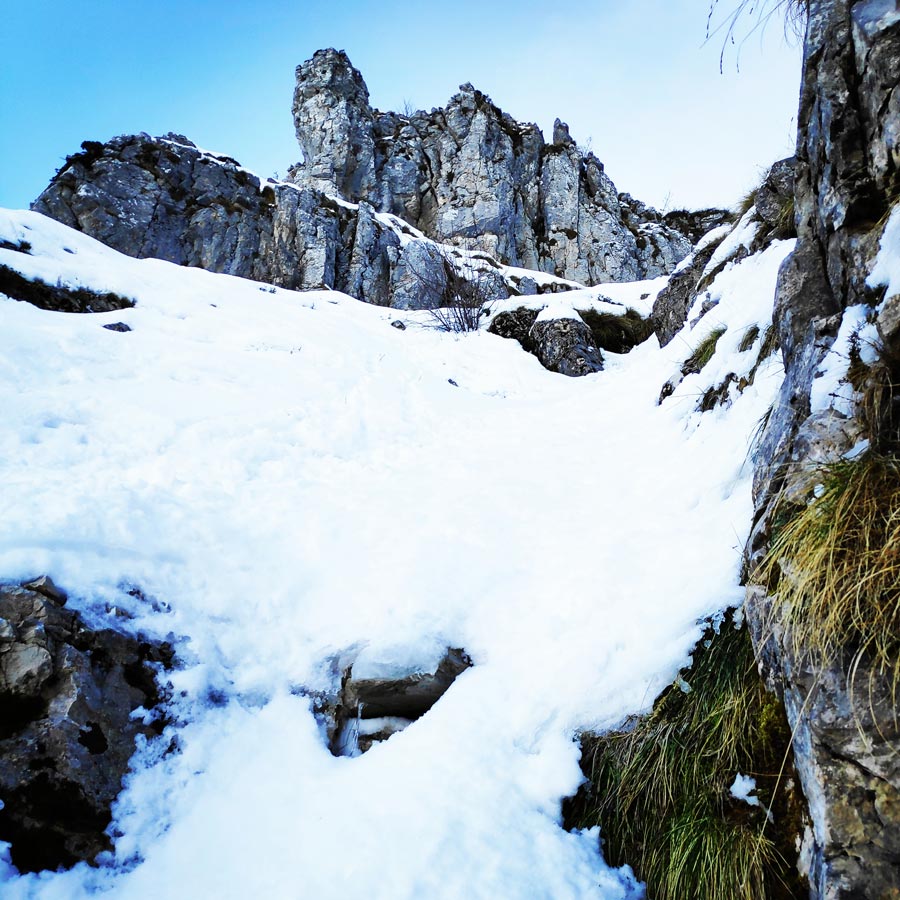 Winter_Climb_Tzoumerka_Athamanika_Stroggoula_Agrofylakas_Couloir_20181222_173052_970