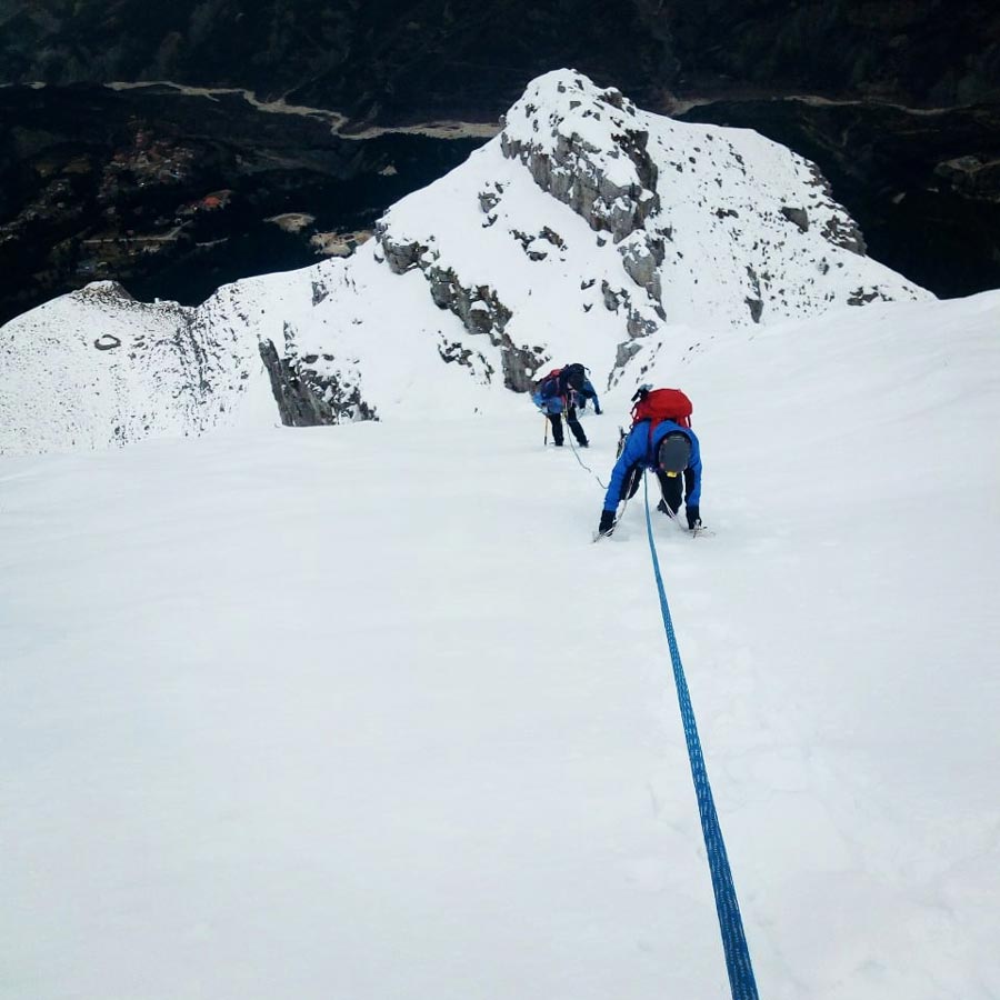 Winter_Climb_Tzoumerka_Athamanika_Stroggoula_Agrofylakas_Couloir_20181224_092857_366
