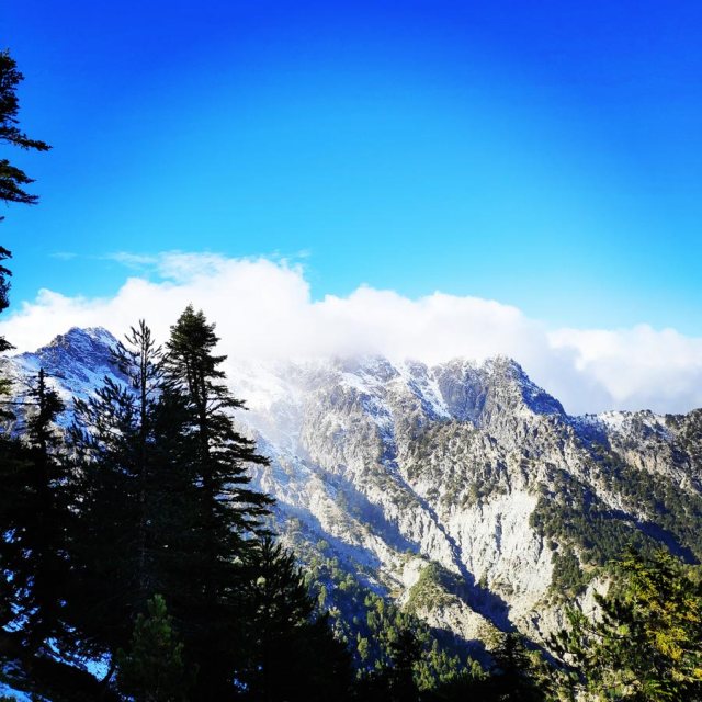 Gardiki-Zarouchla-Aroania-Arete-Helmos_20181210_072446_778