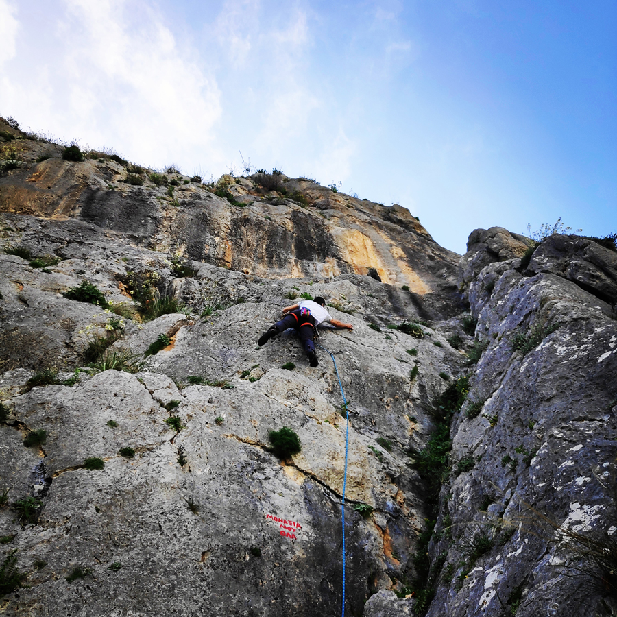 Solomos_Tsoumba_Climbing_Crag_20190311_183047_343