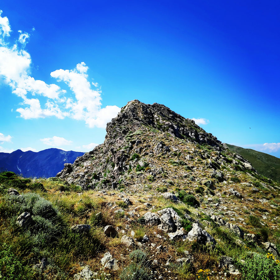 Traverse_Chelmos_Helmos_Arete_074430_724