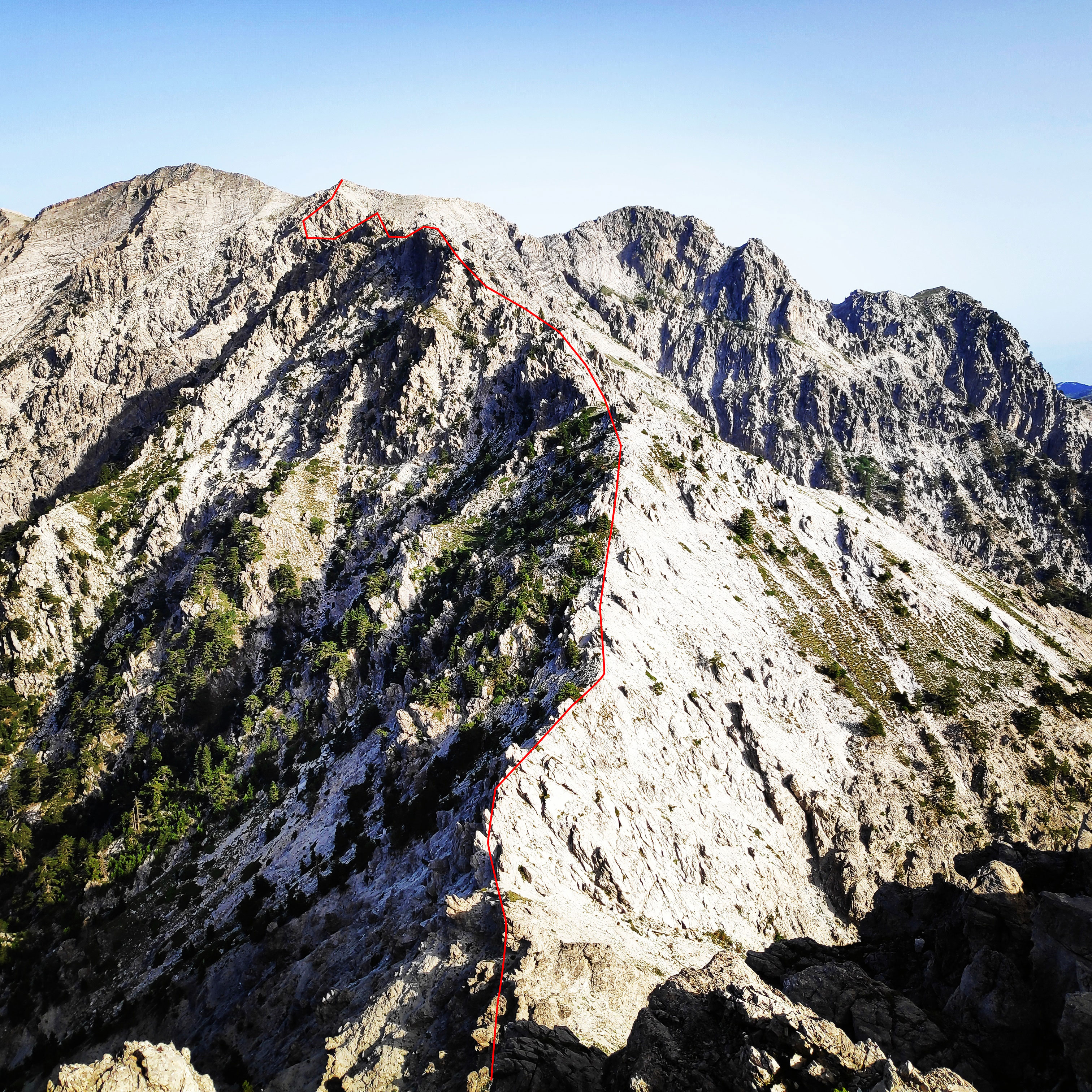 Traverse_Chelmos_Helmos_Arete_081831_981