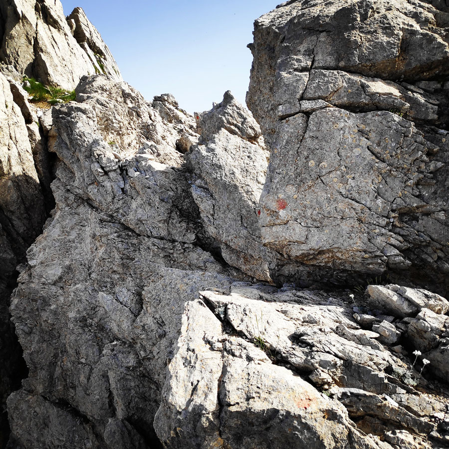 Traverse_Chelmos_Helmos_Arete_082150_212