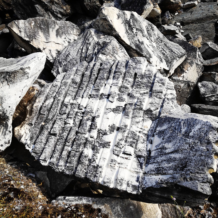 Climbing_Sibligades_Penteli_Athens_125754_951