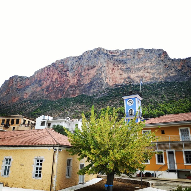 Climbing_Leonidio_Mignonette_070356_010