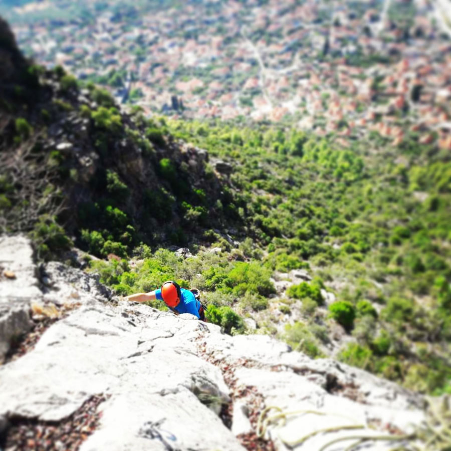 Climbing_Leonidio_Mignonette_072306_013