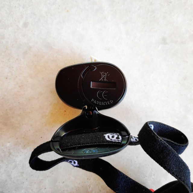 Petzl_e+Lite_eadlamp_Review_131509_342