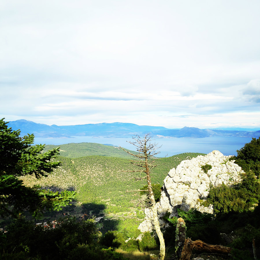 Hiking_Gerania_200127_082