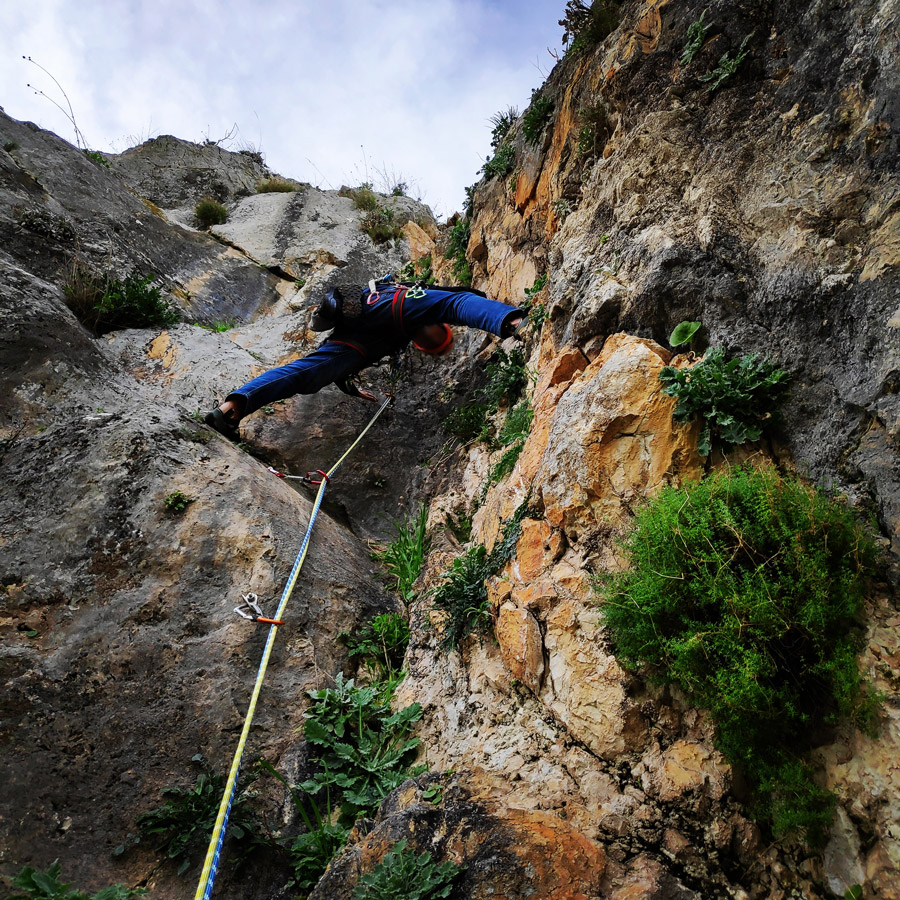 Multi-Pitch_Climb_Pegasus_Solomos_175640_996