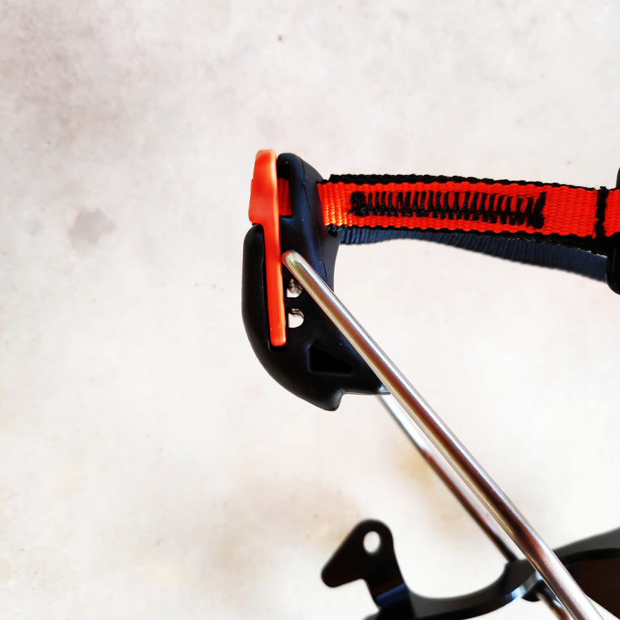 Cassin_Alpinist_Tech_Crampon_Review_121401_884