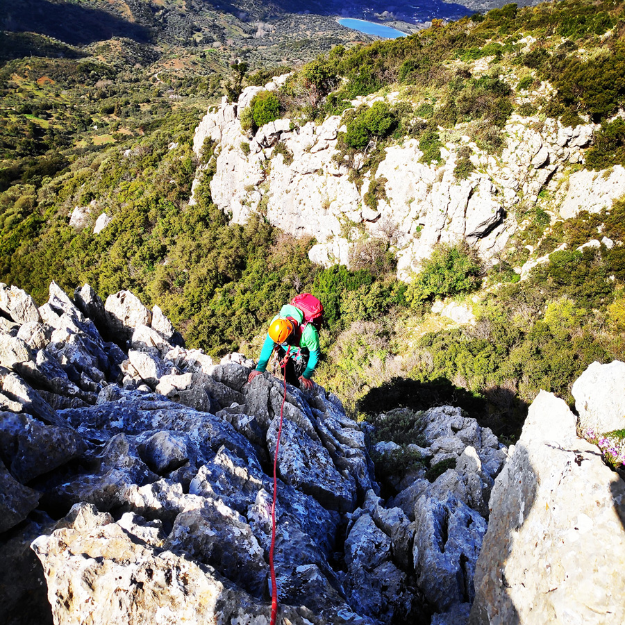 South-West_Ridge_Ortholithi_Mountain_161823_549