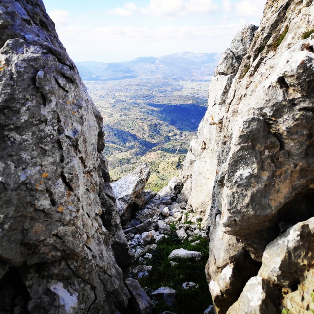 South-West_Ridge_Ortholithi_Mountain_162943_786