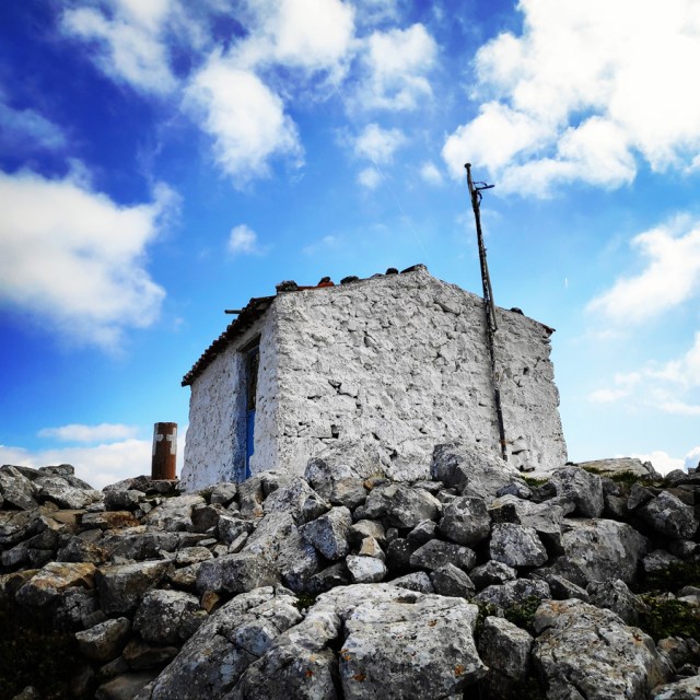 South-West_Ridge_Ortholithi_Mountain_163315_181