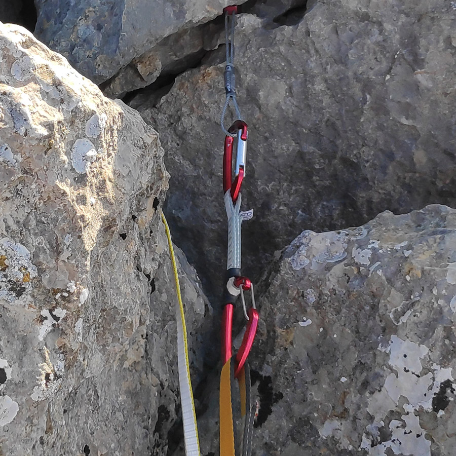 Climbing_Technology_Lime_Quickdraw_Review_Use_03