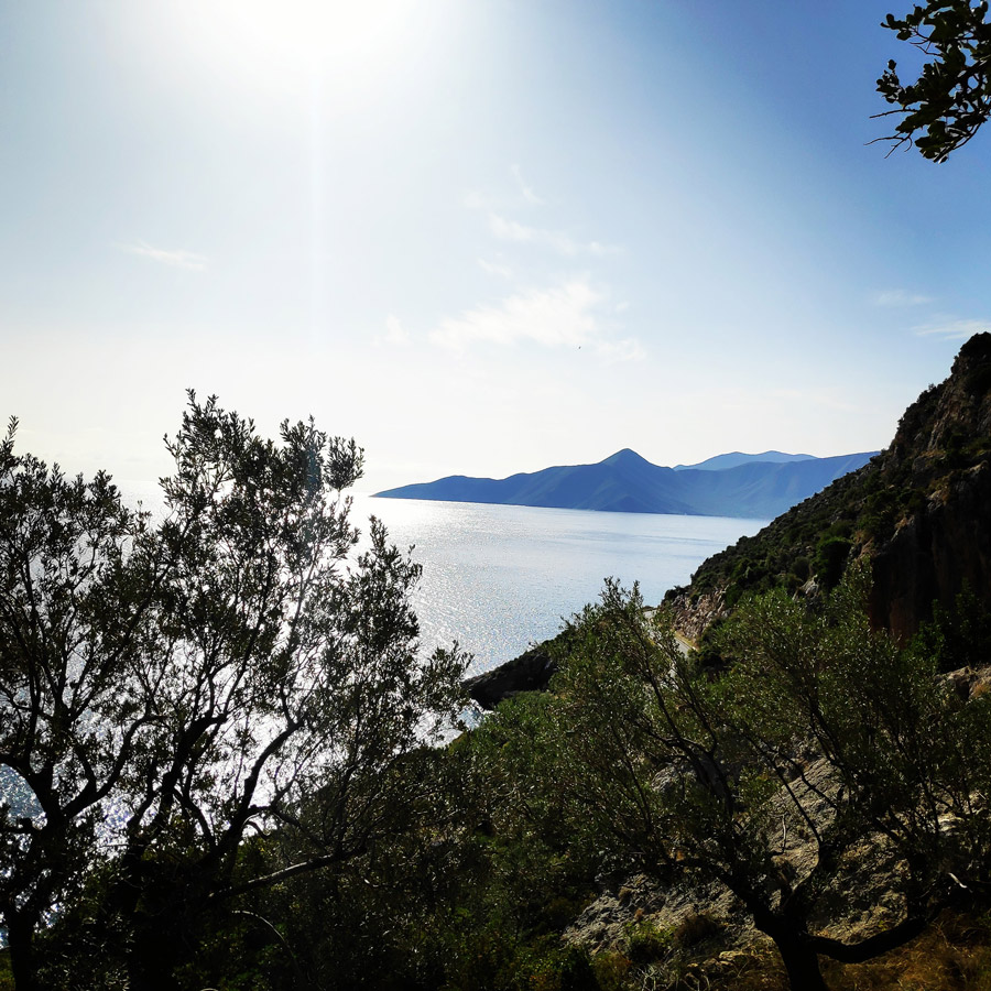 Climbing_Leonidio_Mini_Canyon_072309_956