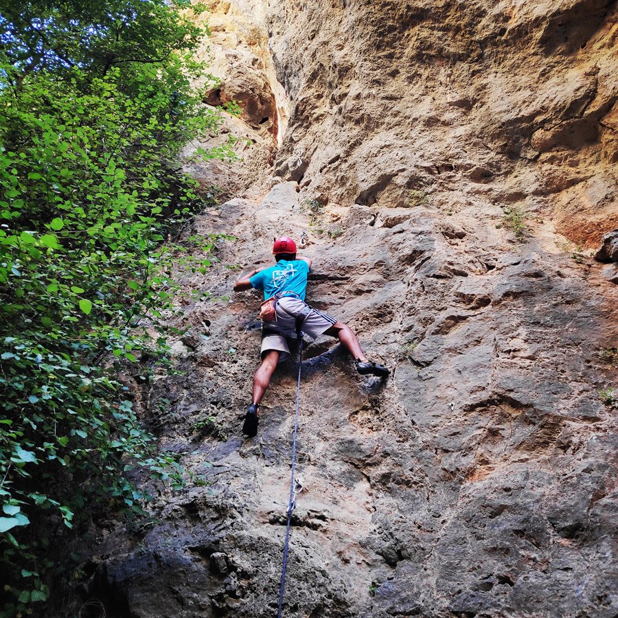 Climbing_Leonidio_Mini_Canyon_073440_483