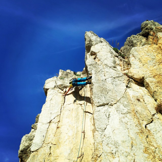 Climbing_Castle_Thermisia_Kastro_Ermionida_Greece_164101_737