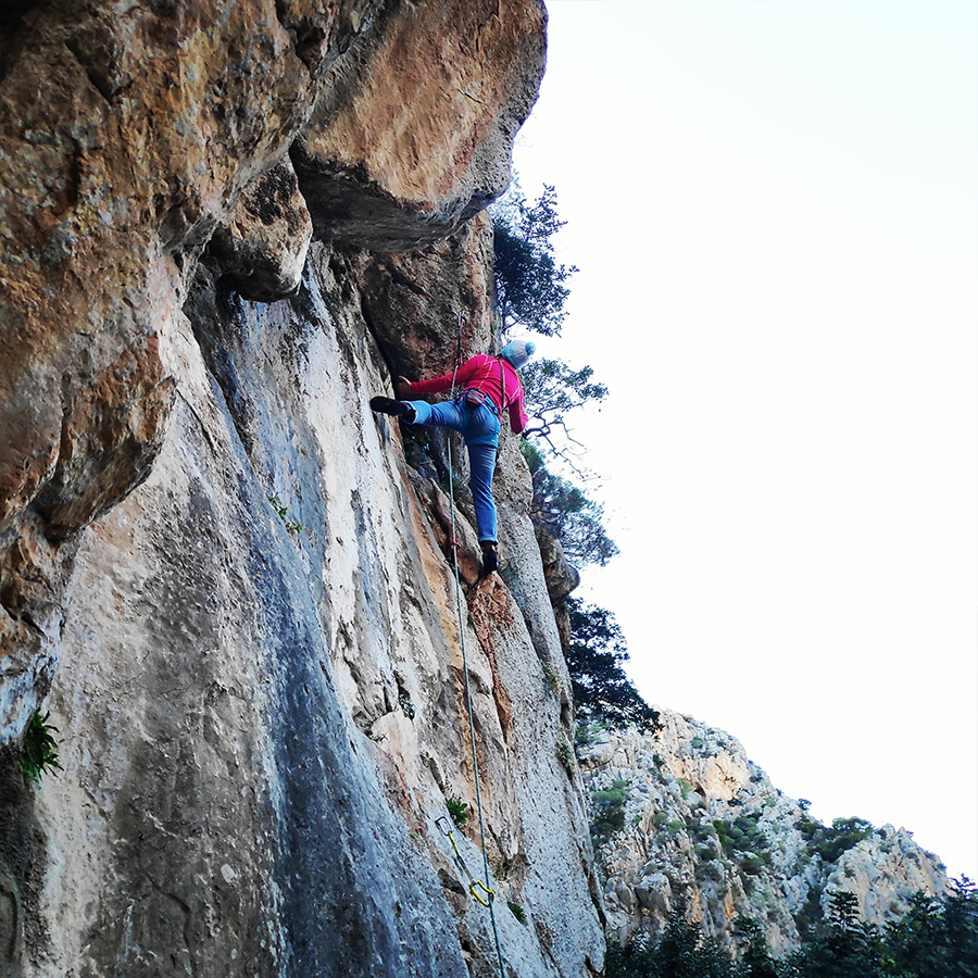 Climbing_Katafyki_Gorge_Update_05