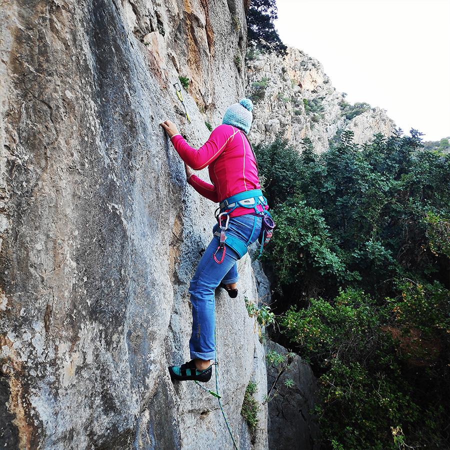 Climbing_Katafyki_Gorge_Update_08