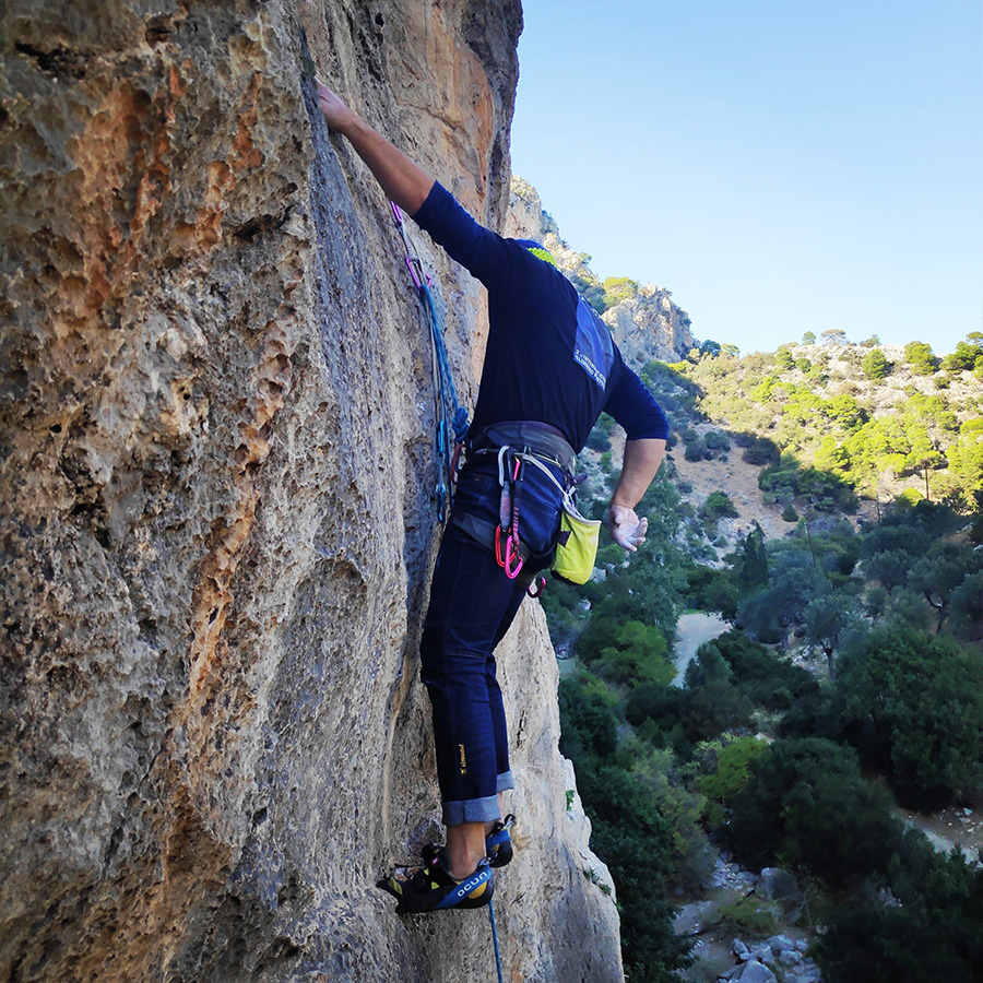 Climbing_Katafyki_Gorge_Update_10