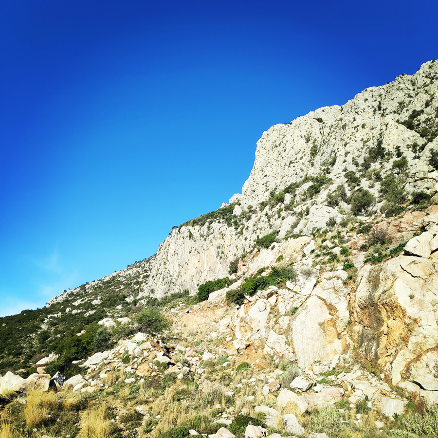 Climbing_South-East_Ridge_Ortholithi_Long_Run_160843_422