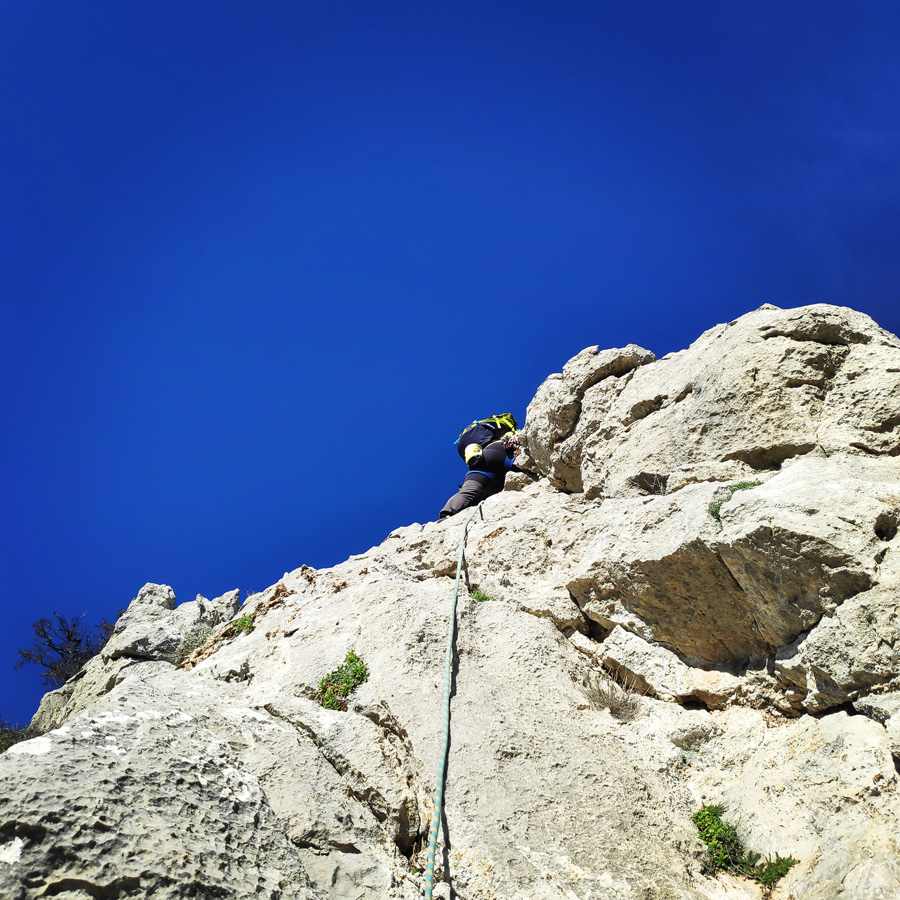 Climbing_South-East_Ridge_Ortholithi_Long_Run_161634_222