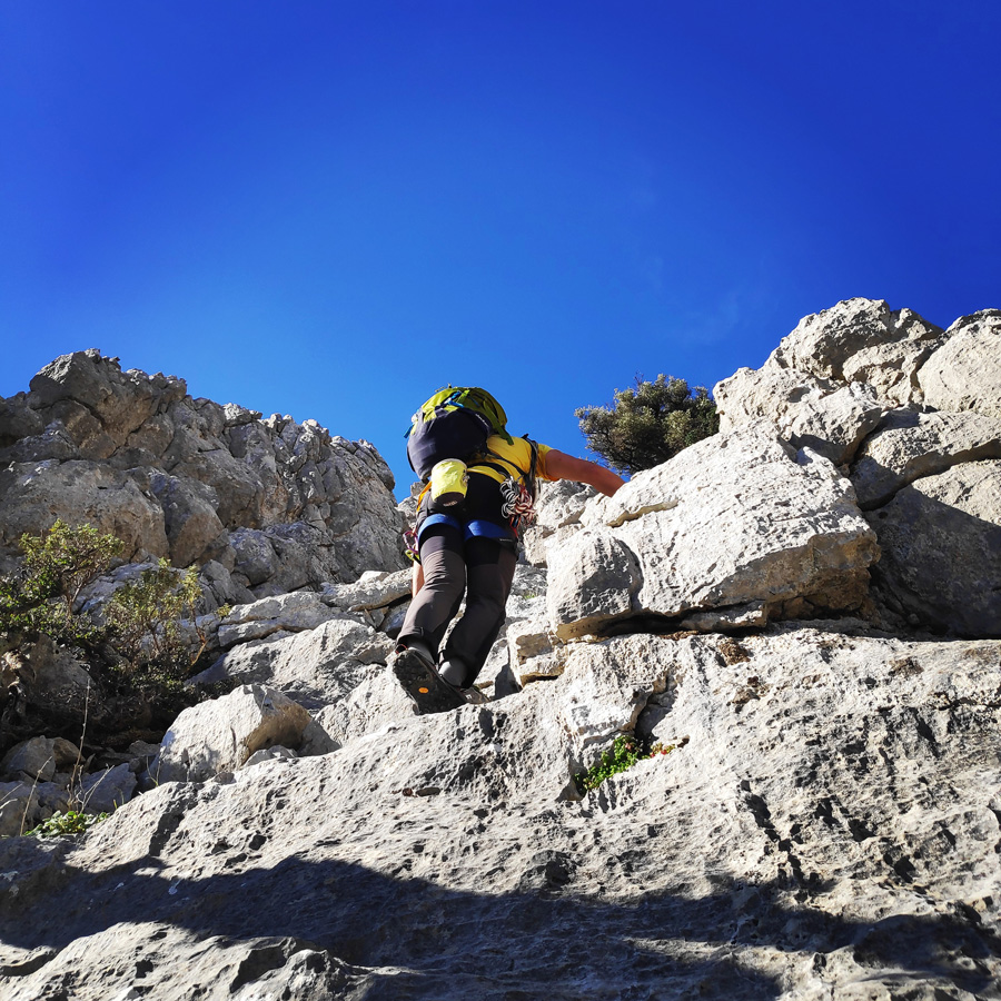 Climbing_South-East_Ridge_Ortholithi_Long_Run_162331_195