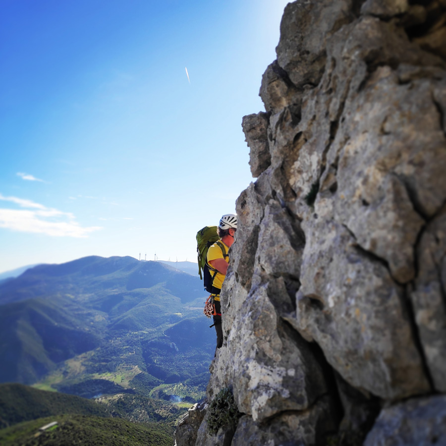 Climbing_South-East_Ridge_Ortholithi_Long_Run_162602_765