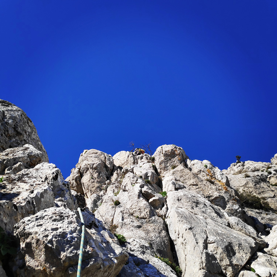 Climbing_South-East_Ridge_Ortholithi_Long_Run_163602_445