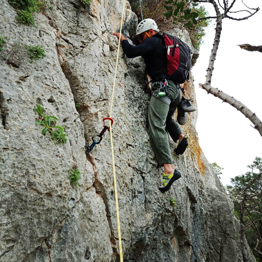 Climbing_Thermisia_Lagoon_Lizard_Route_164200_535