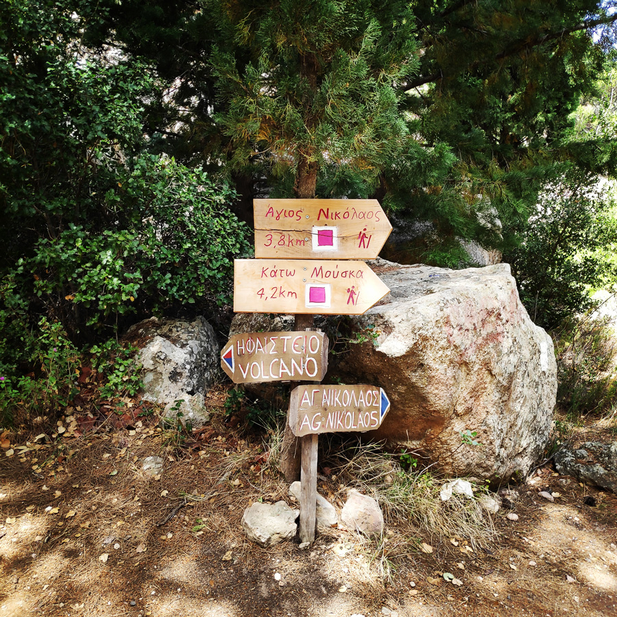 Hiking_Methana_Volcano_145925_024