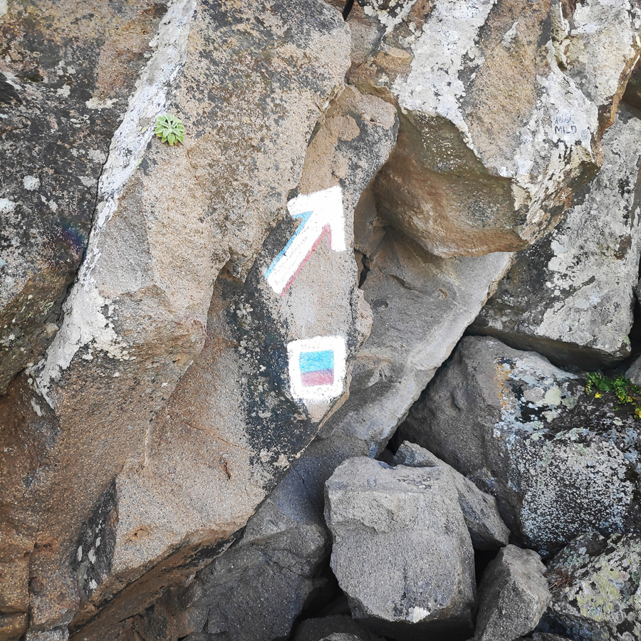 Hiking_Methana_Volcano_150708_691