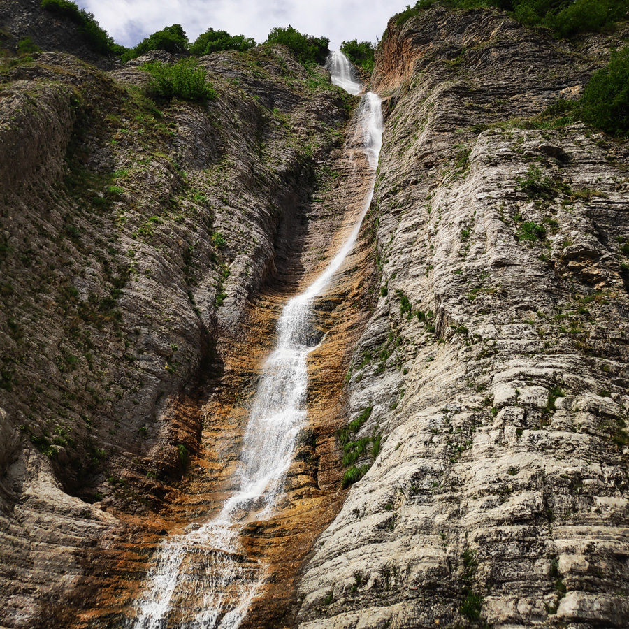 Hiking_in_Tzoumerka_Athamanika_Pramanta_Kefalovriso_Waterafall_Melissourgoi_191048_383