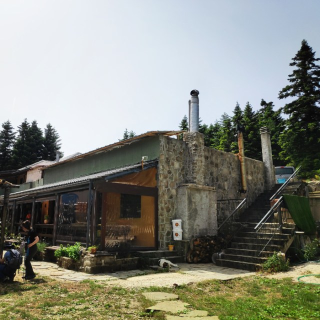 Hiking_in_Tzoumerka_Athamanika_Pramanta_Kefalovriso_Waterafall_Melissourgoi_192711_050