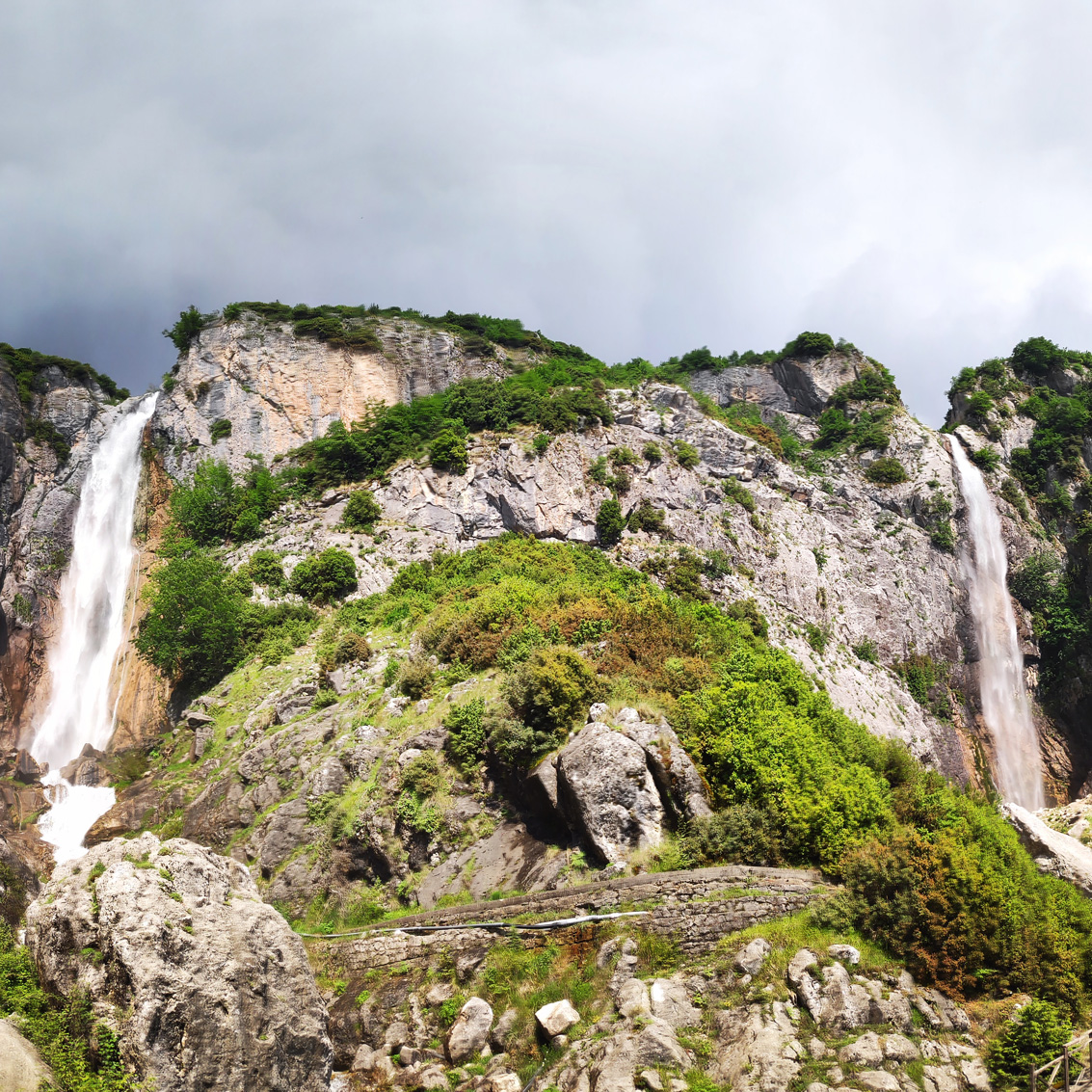 Hiking_in_Tzoumerka_Athamanika_Waterafalls_064411_014