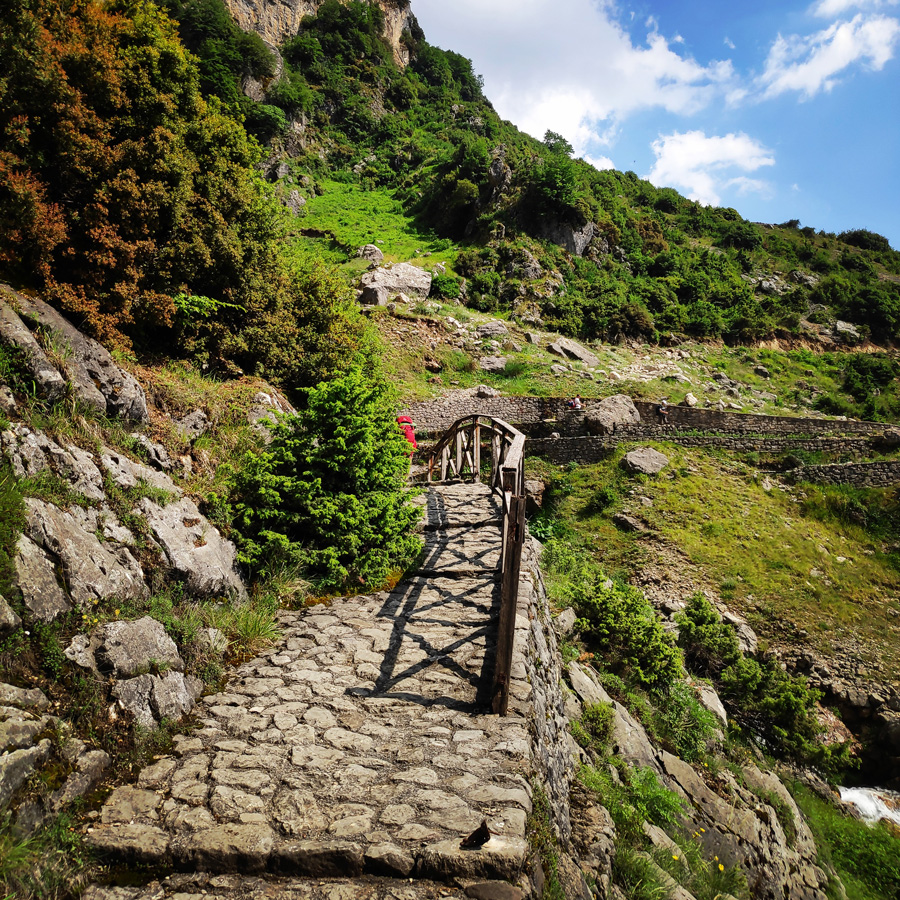 Hiking_in_Tzoumerka_Athamanika_Waterafalls_064554_506
